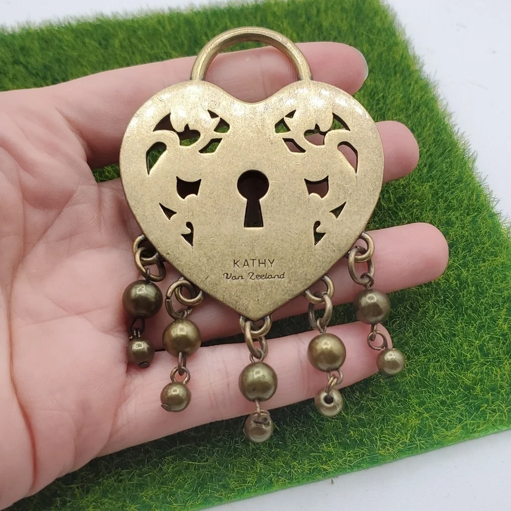 Kathy Van Zeeland Bronze Lock Heart‎ Pendant Chunky Large P315